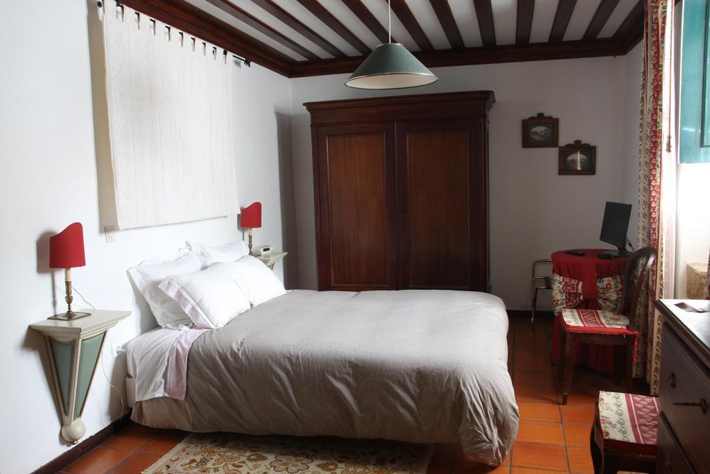 Отель Casa Da Quinta De S. Martinho Вила-Реал Номер фото